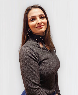 Яница Николова Дизайнер